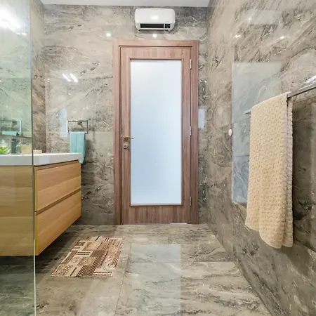 New Spacious With Amazing View Bugibba