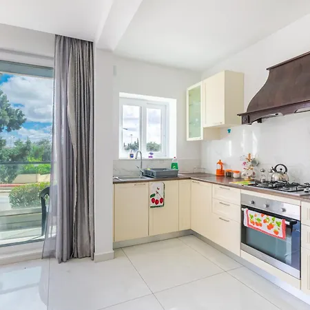 New Spacious With Amazing View Bugibba דירה סיינט פול ביי