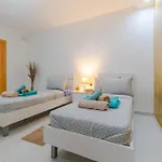 New Spacious With Amazing View Bugibba Apartment