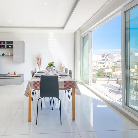 New Spacious With Amazing View Bugibba