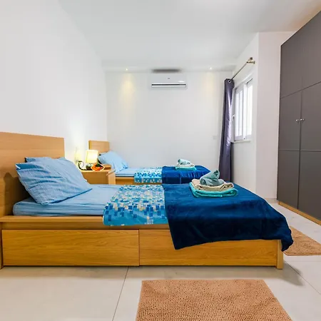 New Spacious With Amazing View Bugibba Apartman *