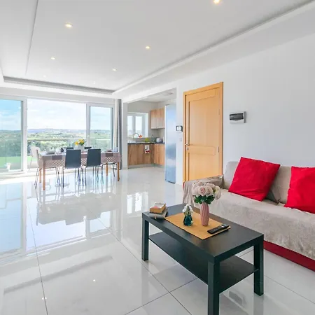 New Spacious With Amazing View Bugibba Apartman *