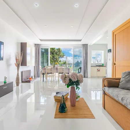 New Spacious With Amazing View Bugibba Apartment *