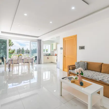 New Spacious With Amazing View Bugibba Apartment St. Paul's Bay