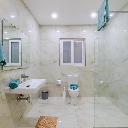 New Spacious With Amazing View Bugibba *