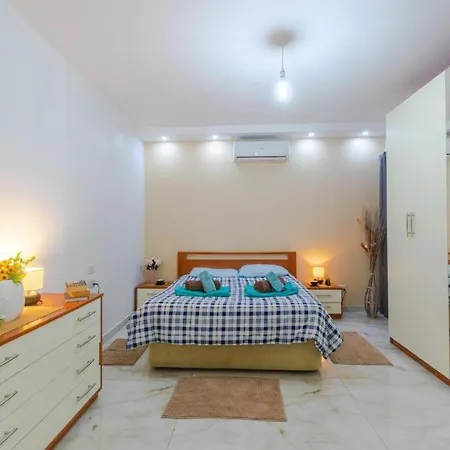New Spacious With Amazing View Bugibba