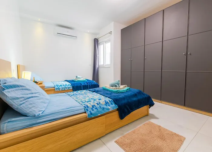 New Spacious With Amazing View Bugibba アパート *